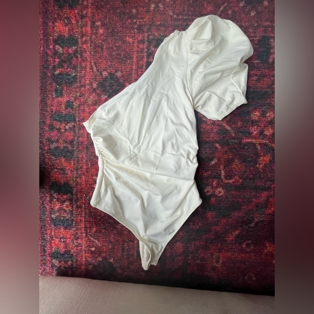 Free people One sleeved body suit